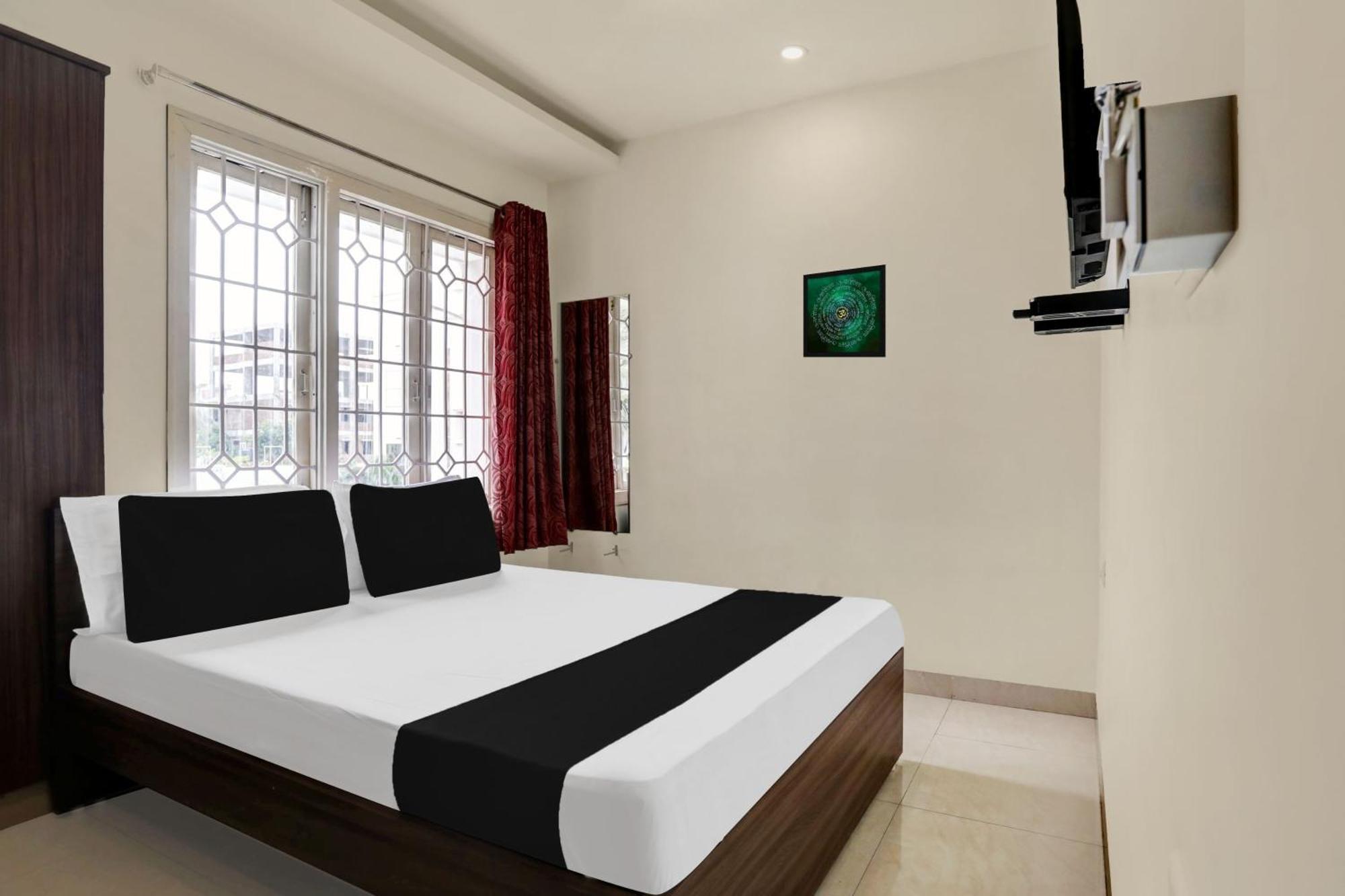 Super Hotel O Ashok Nagar Near Jntu College Kākināda المظهر الخارجي الصورة
